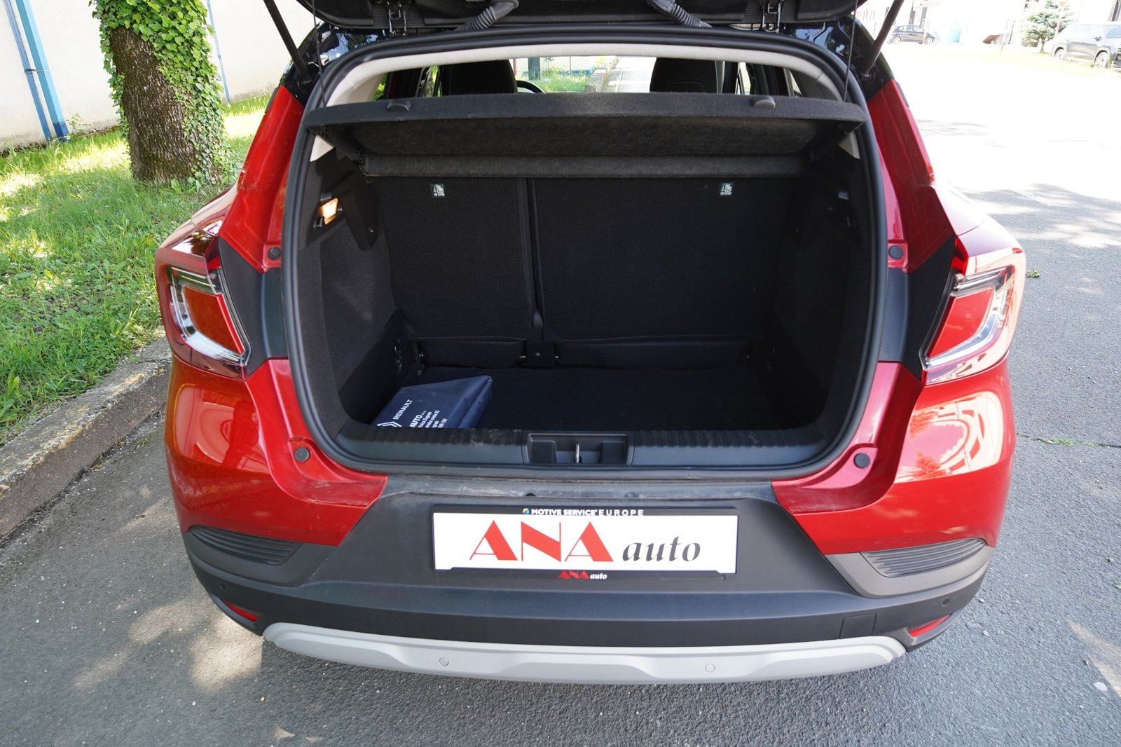 Renault Captur TCe #PDV#SERVISNA#JAMSTVO#LEASING BEZ UČEŠĆA#, fotografija 13