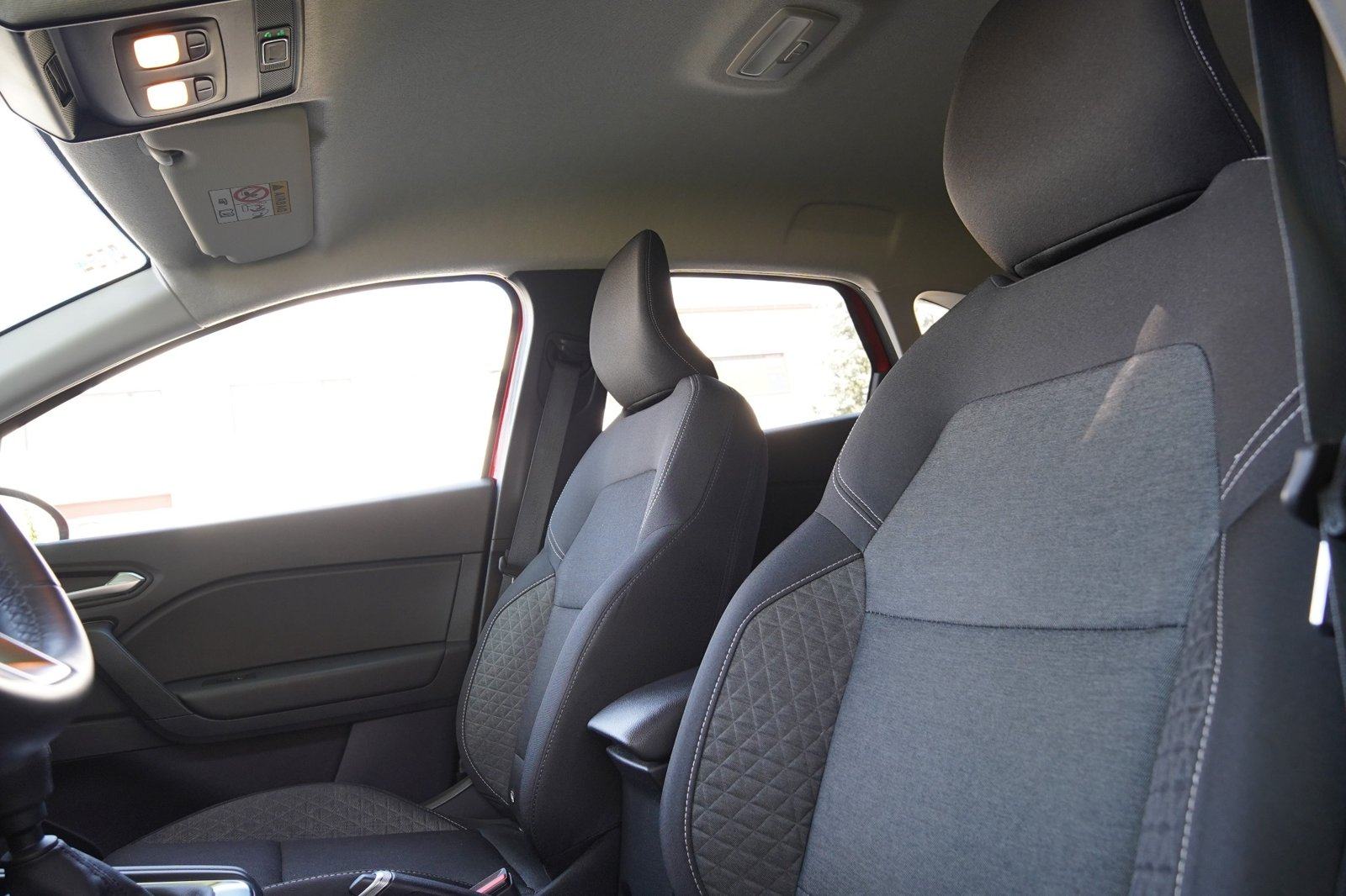 Renault Captur TCe #PDV#SERVISNA#JAMSTVO#LEASING BEZ UČEŠĆA#, fotografija 19