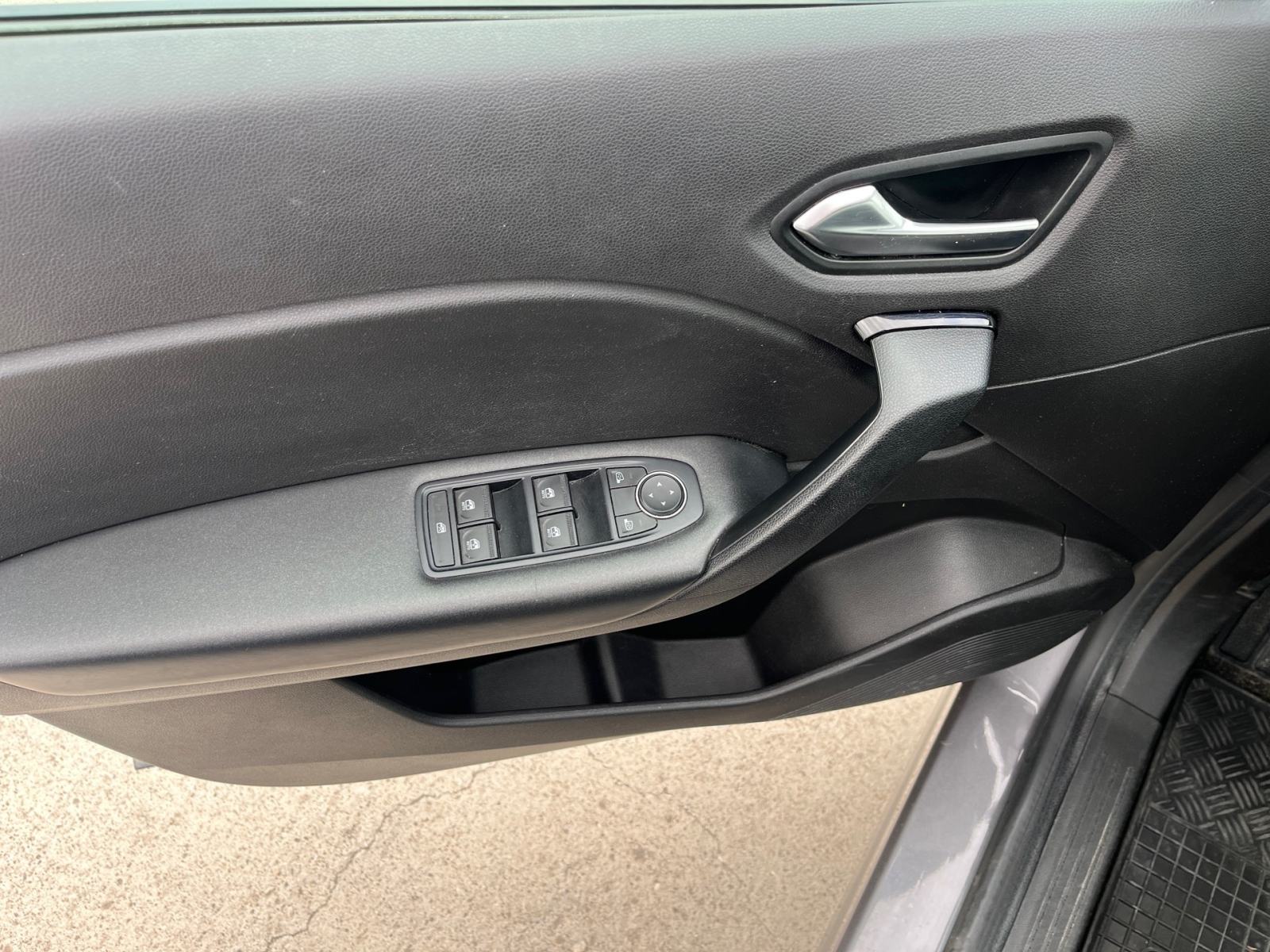 Renault Captur TCe 90 | 2022.g. | Reg. 06/2027. | Leasing BEZ UČEŠĆA!, fotografija 15