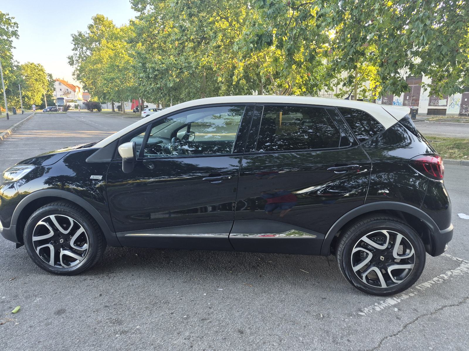 Renault Captur TCe, fotografija 6