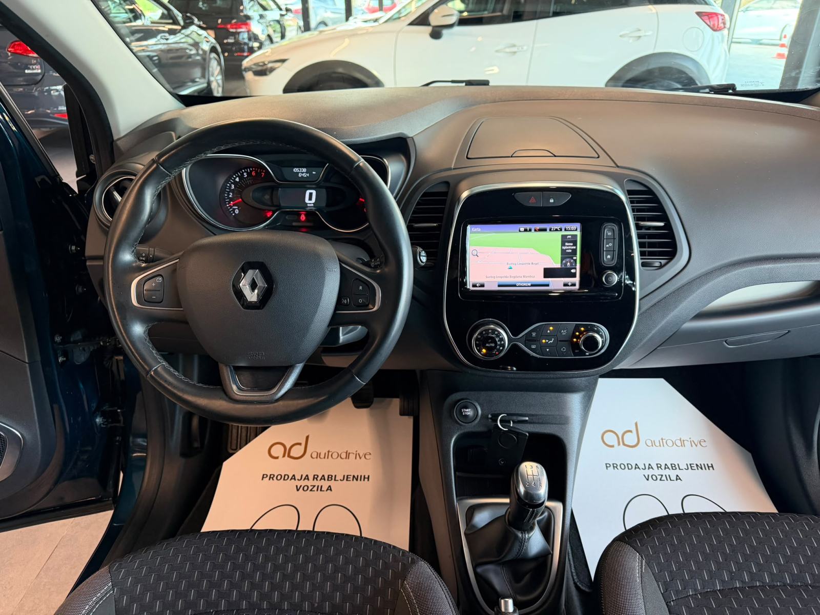Renault Captur 0.9 TCe NAVI • KLIMA • REGISTRIRAN • LEASING: 240,00€, fotografija 17