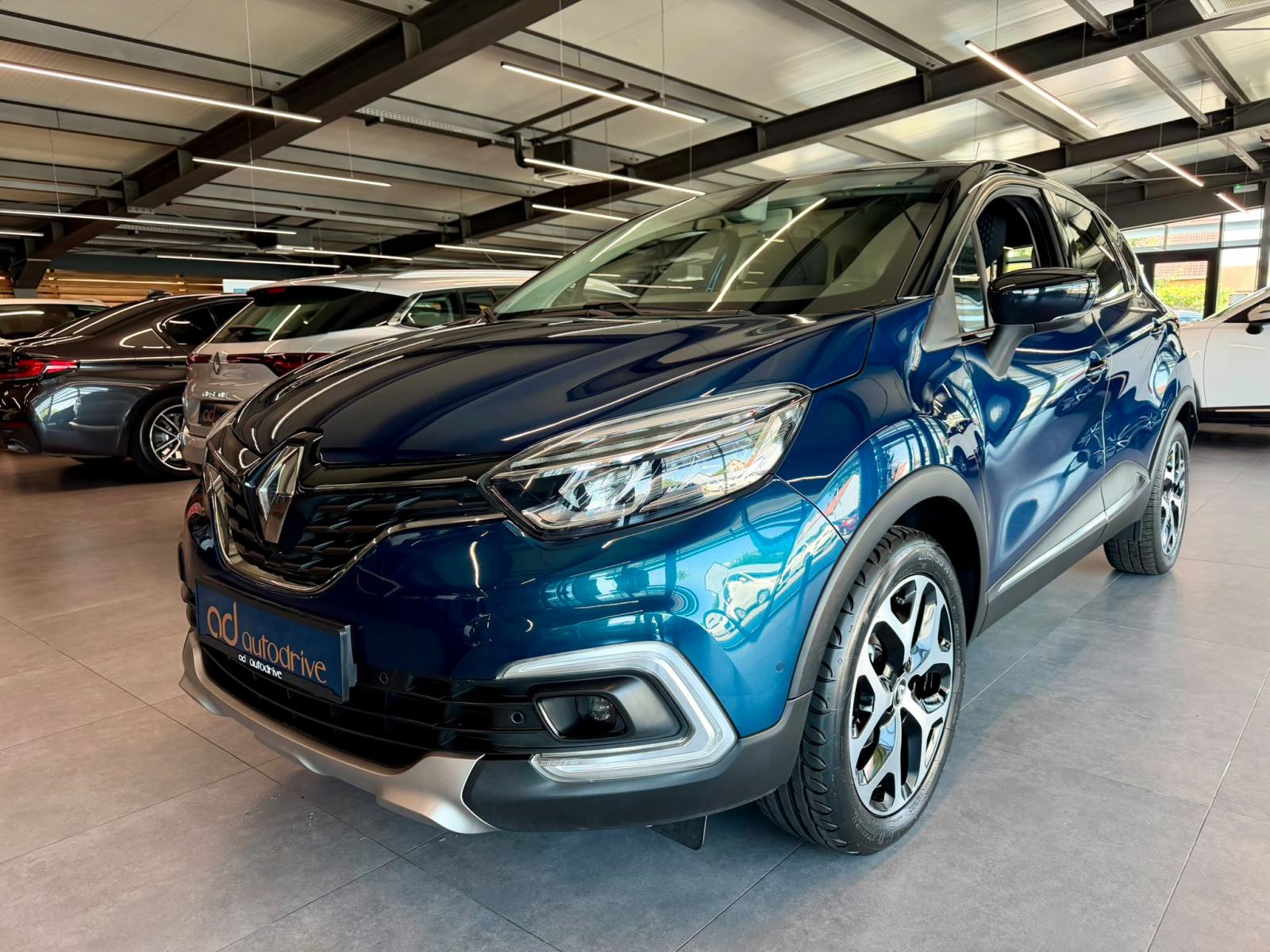 Renault Captur 0.9 TCe NAVI • KLIMA • REGISTRIRAN • LEASING: 240,00€, fotografija 2