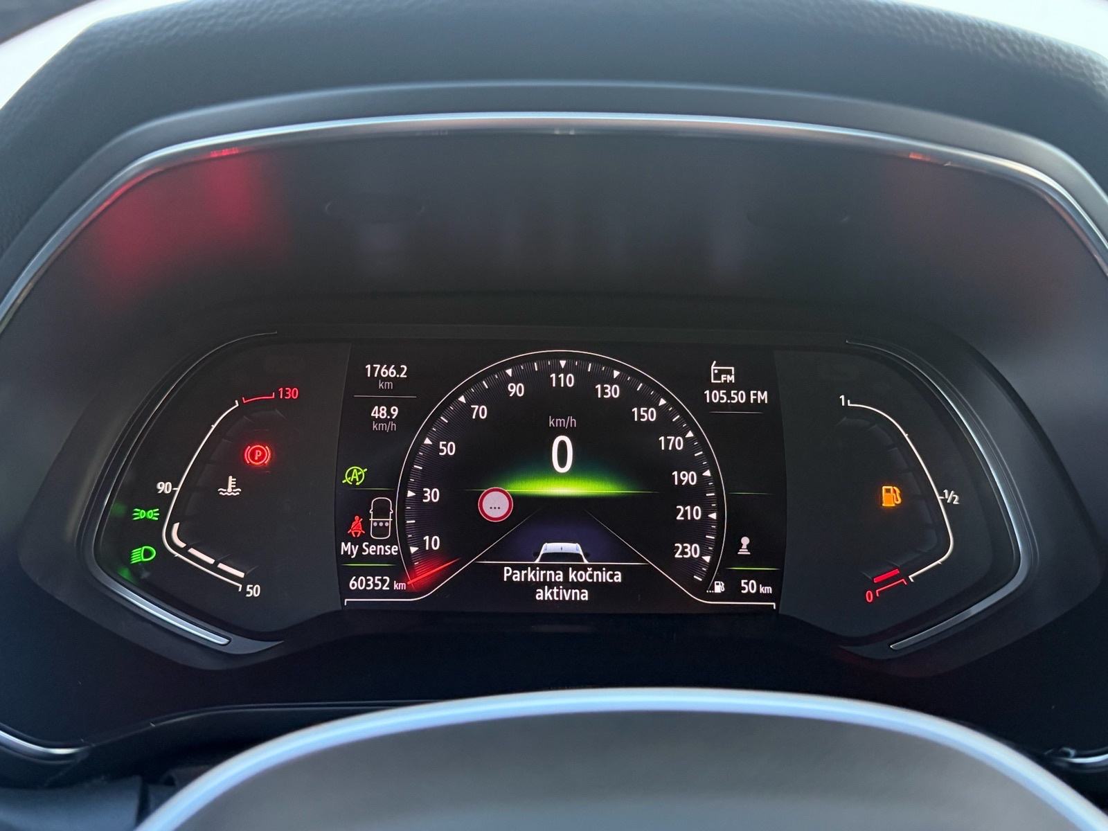 Renault Captur 140 1.3 Intens! FULL OPREMA!, fotografija 13