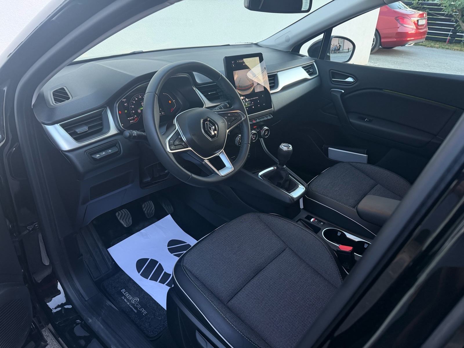 Renault Captur 140 1.3 Intens! FULL OPREMA!, fotografija 8