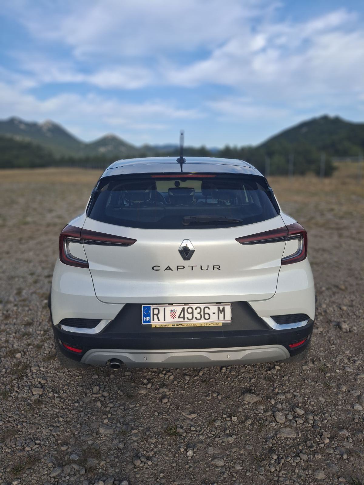 Renault Captur TCe, fotografija 2