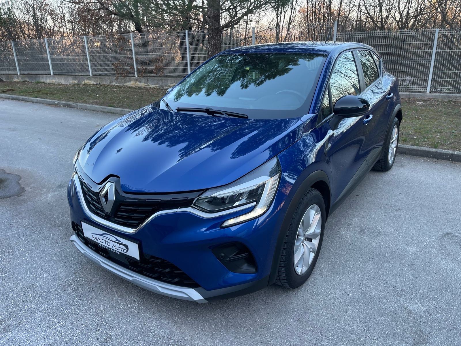 Renault Captur TCe TOP STANJE!!!!, fotografija 2