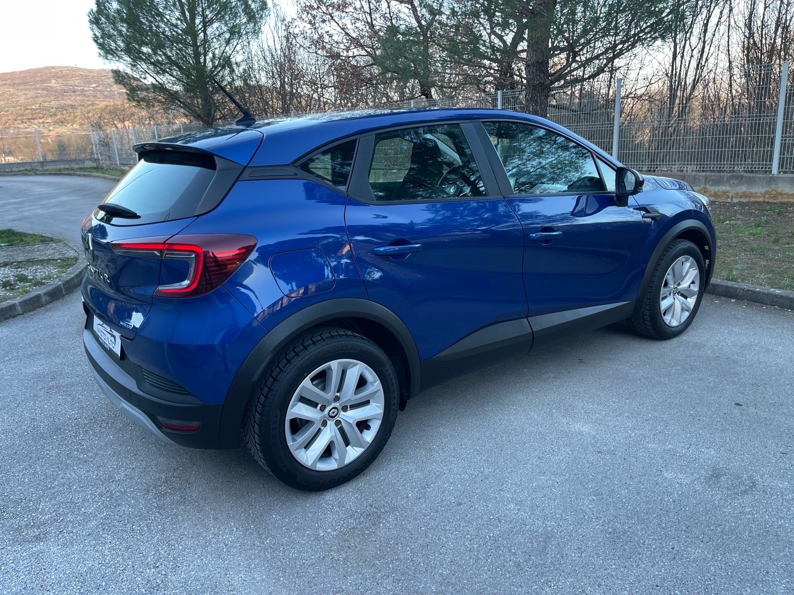 Renault Captur TCe TOP STANJE!!!!, fotografija 9