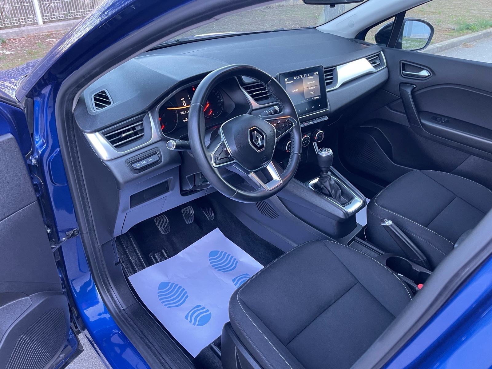 Renault Captur TCe TOP STANJE!!!!, fotografija 16