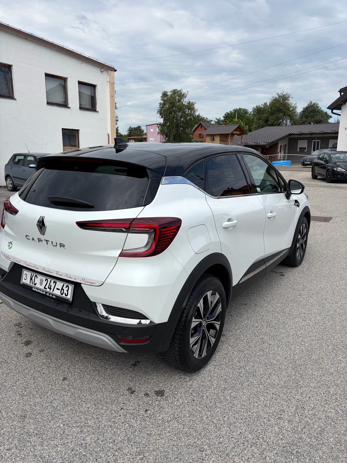 Renault Captur TCe140 Techno, fotografija 2