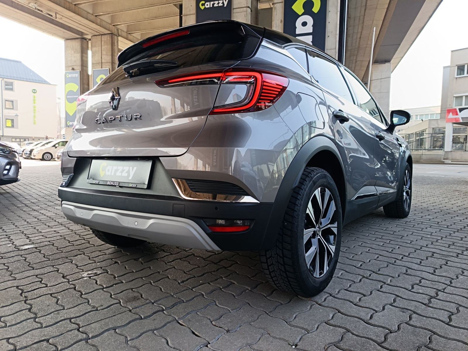 Renault Captur Techno TCe 140 EDC - 3 godine jamstva, fotografija 15