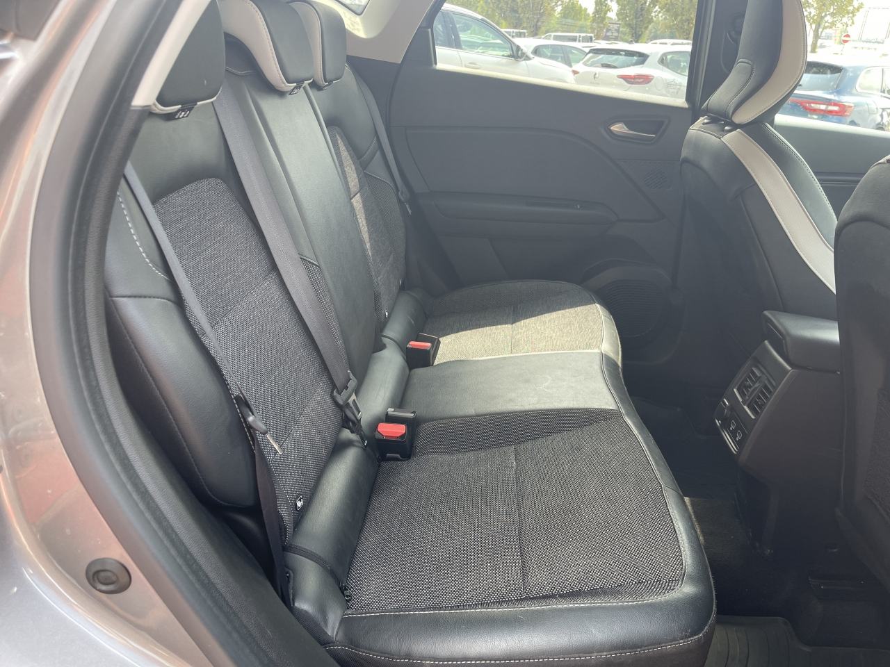 Renault Captur Techno TCe 90, fotografija 11