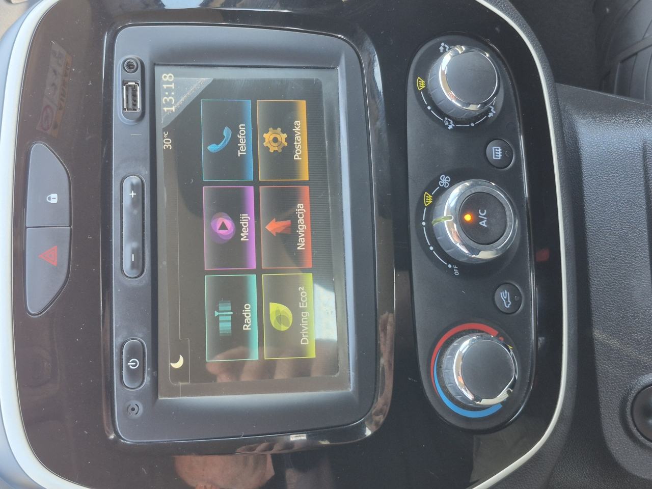 Renault Captur ZEN 0.9 TCE, fotografija 6