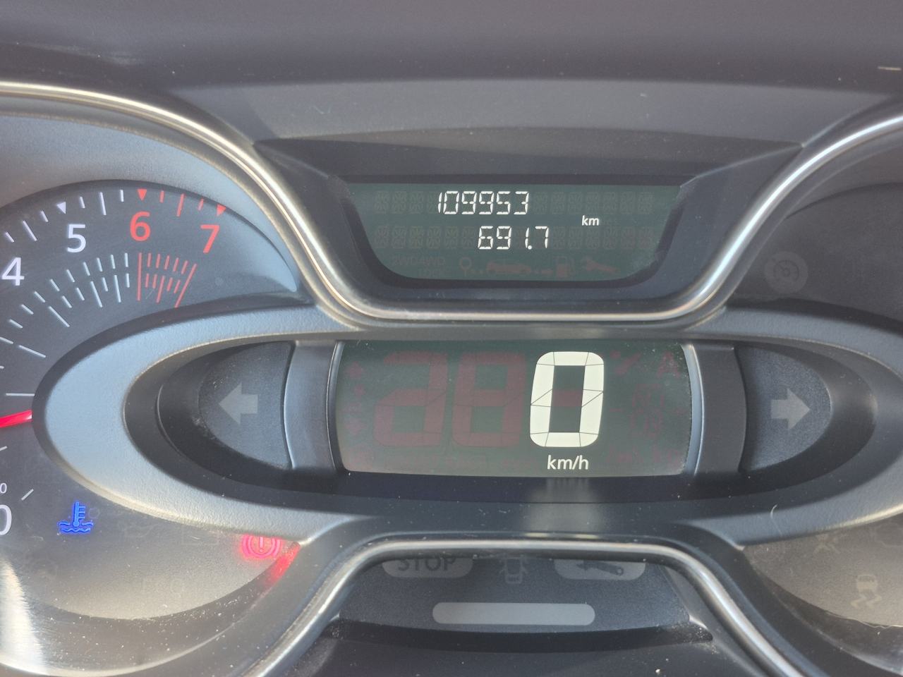 Renault Captur ZEN 0.9 TCE, fotografija 8