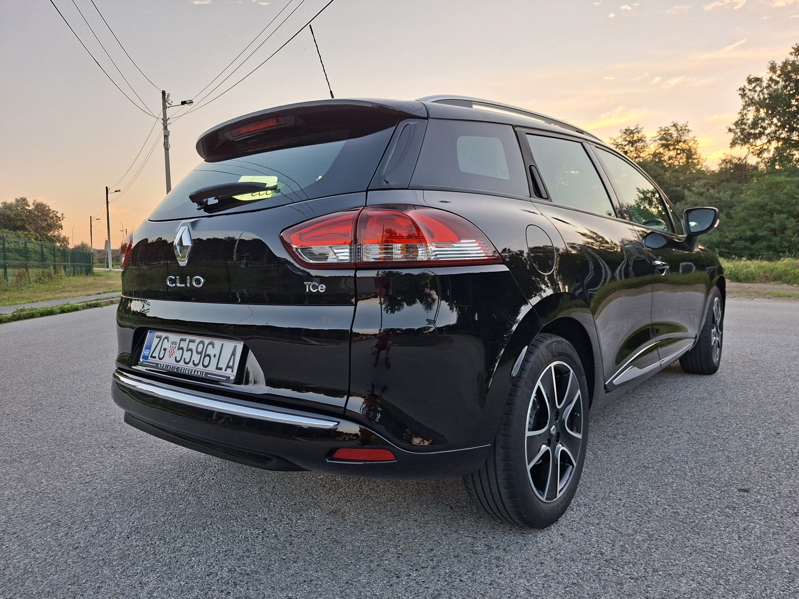 RENAULT CLIO 0.9 66 KW GRANDTOUR 2014. GOD., fotografija 4