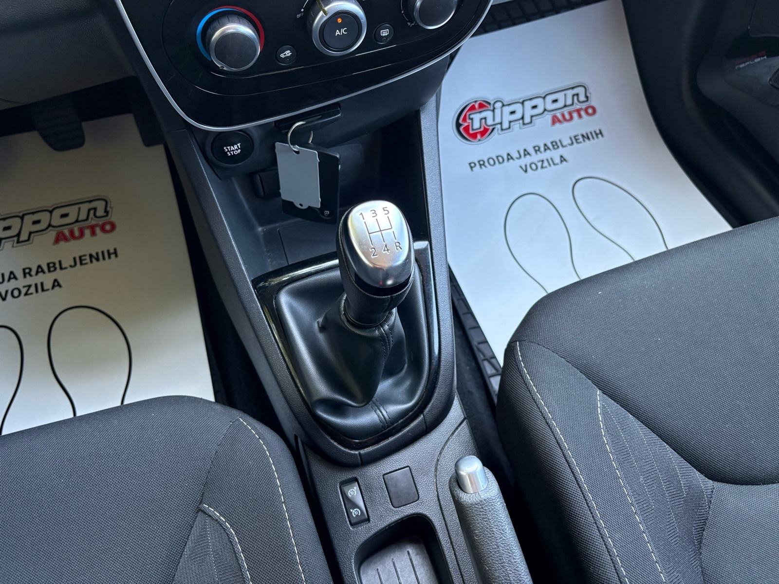 Renault Clio 0.9 TCe REG:07/2027 - KLIMA - LEASING RATA 130 €, fotografija 16
