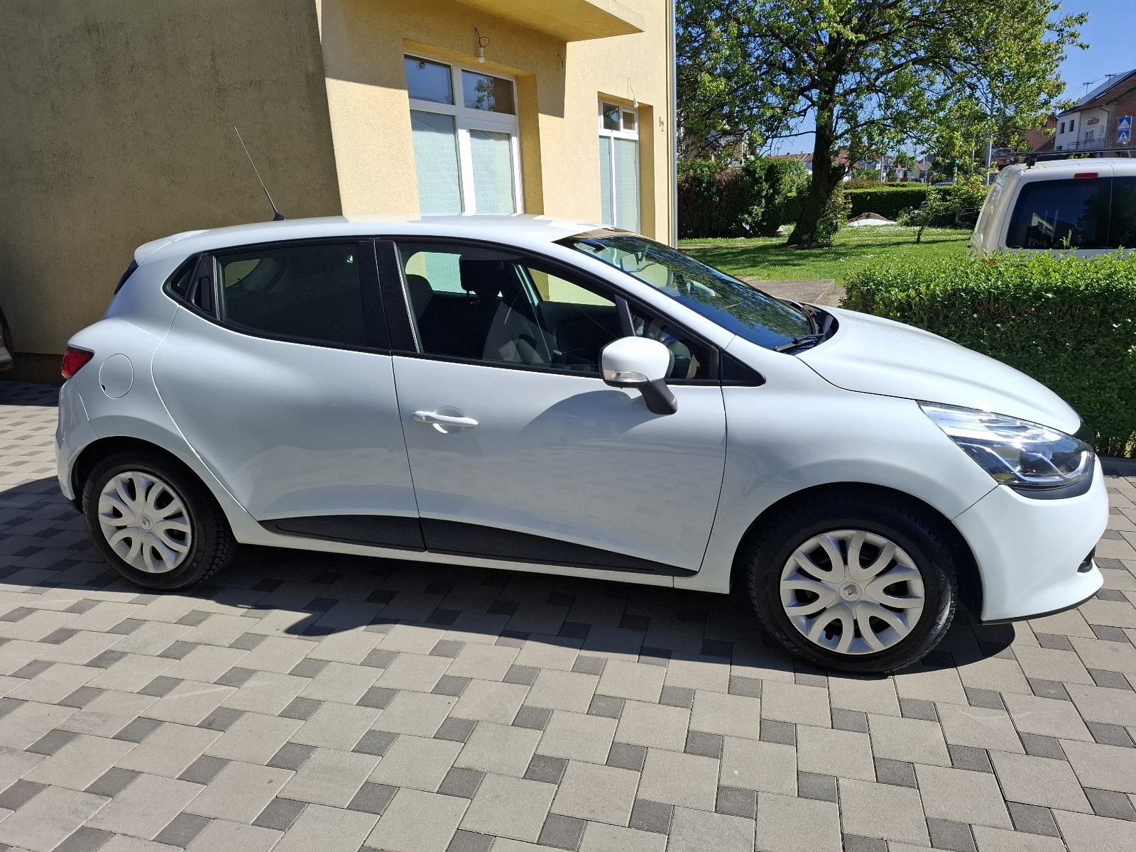 Renault Clio 1 5 DCI KLIMA MF 113tkm REG 1 GODINU NA IME KUPCA, fotografija 5