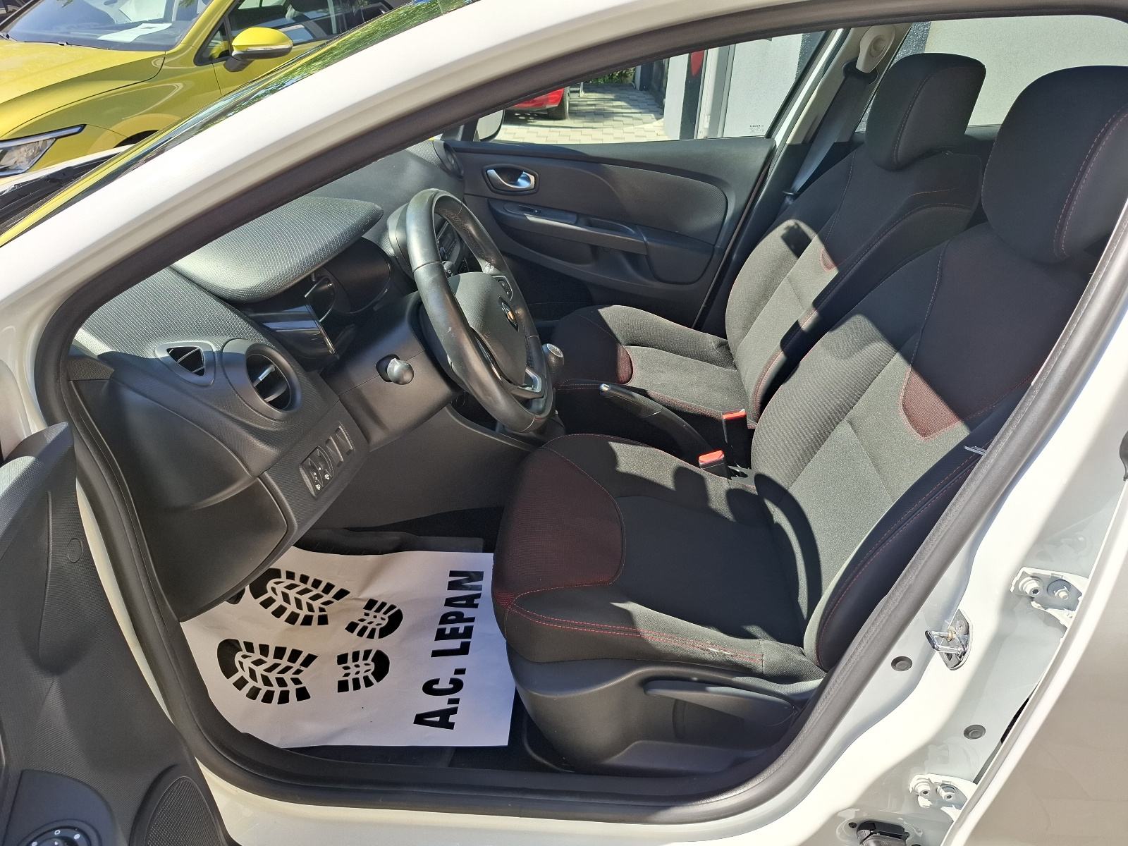 Renault Clio 1 5 DCI KLIMA MF 113tkm REG 1 GODINU NA IME KUPCA, fotografija 9