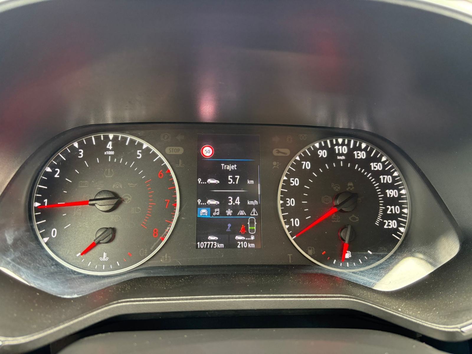 Renault Clio V ● 1.0 TCe ● 2019.god., fotografija 15