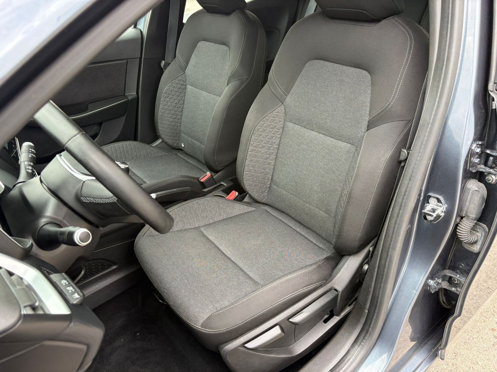Renault Clio V ● 1.0 TCe ● 2019.god., fotografija 12