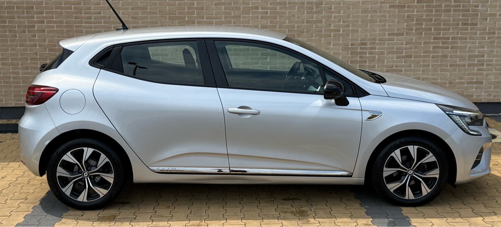 Renault Clio 1.0 TCe Limited•FULL LED•KAO NOV•GARANCIJA, fotografija 12