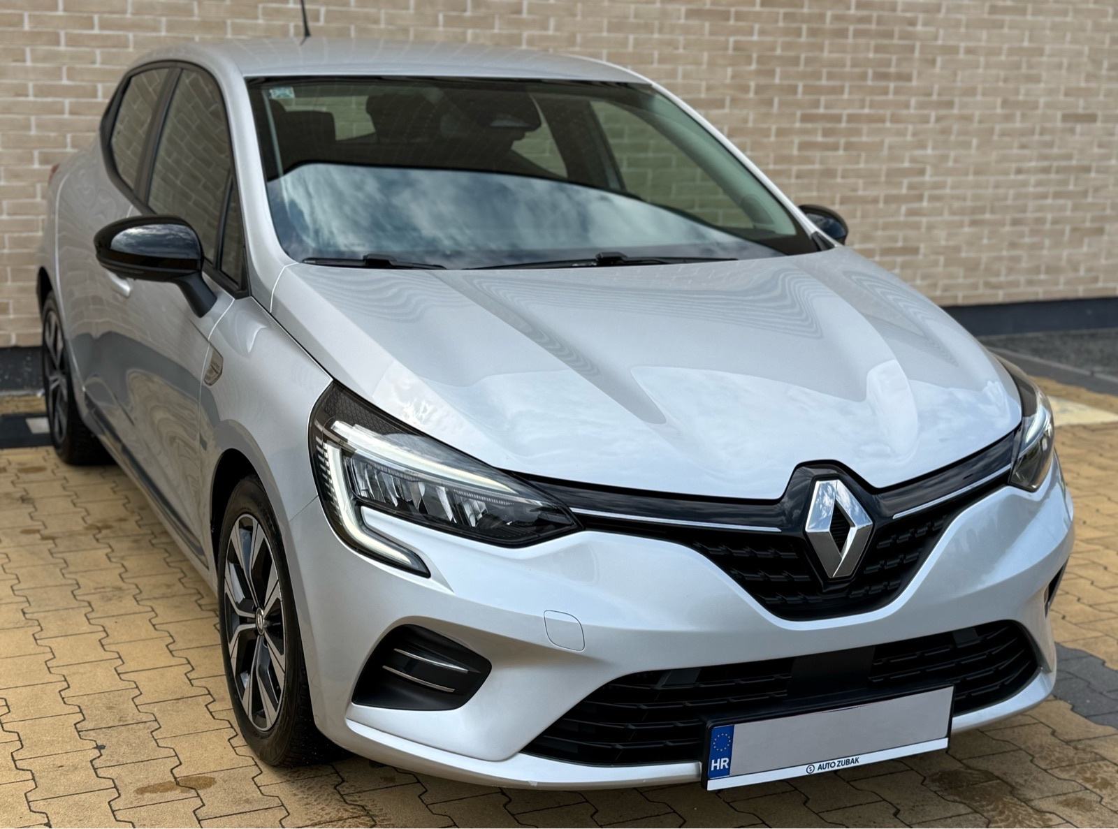 Renault Clio 1.0 TCe Limited•FULL LED•KAO NOV•GARANCIJA, pogled izvana - slika 4