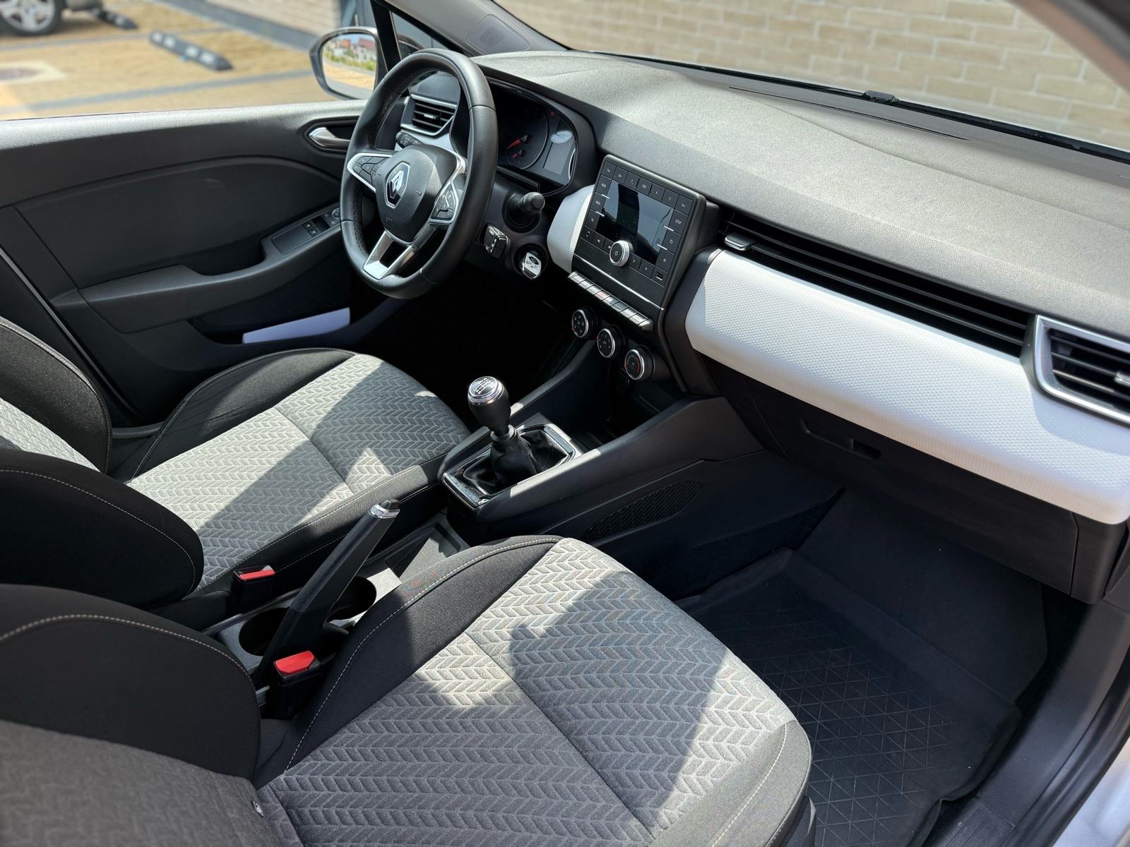 Renault Clio 1.0 TCe Limited•FULL LED•KAO NOV•GARANCIJA, fotografija 15