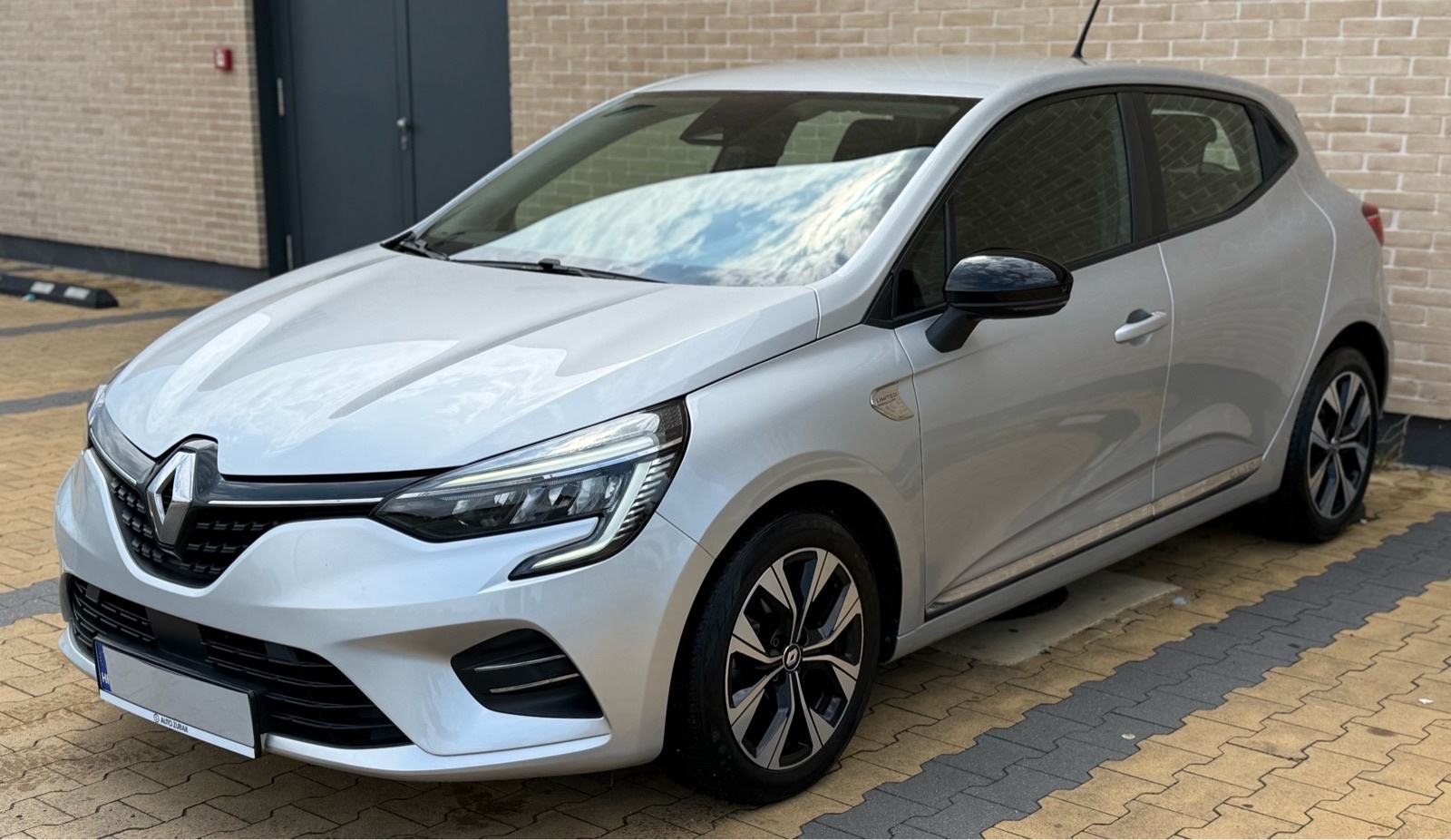 Renault Clio 1.0 TCe Limited•FULL LED•KAO NOV•GARANCIJA, fotografija 13