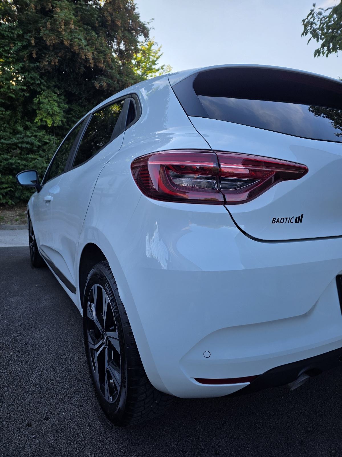 Renault Clio 1.0 TCe+LPG•100ks•16 600km•2023.god.•reg.4/27•GARANCIJA, fotografija 9