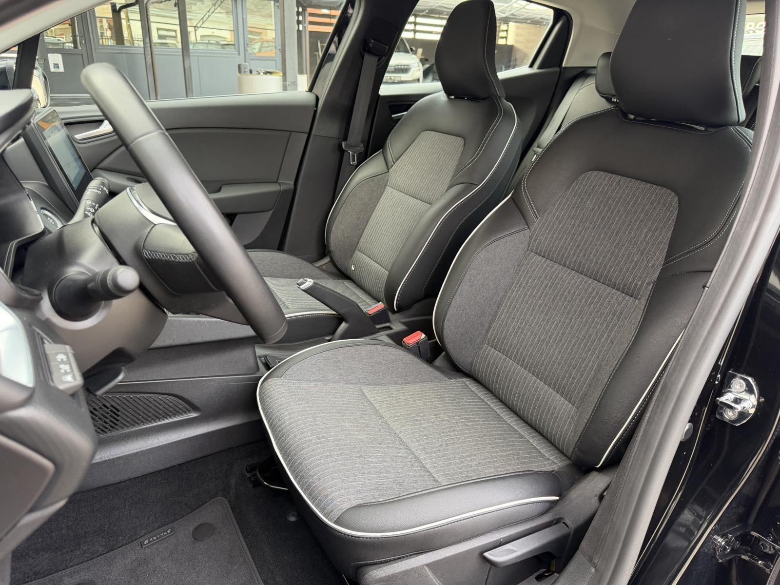 RENAULT CLIO 1,0 TCe Zen (NAVI,LED,VIRTUAL,KAMERA…), fotografija 13