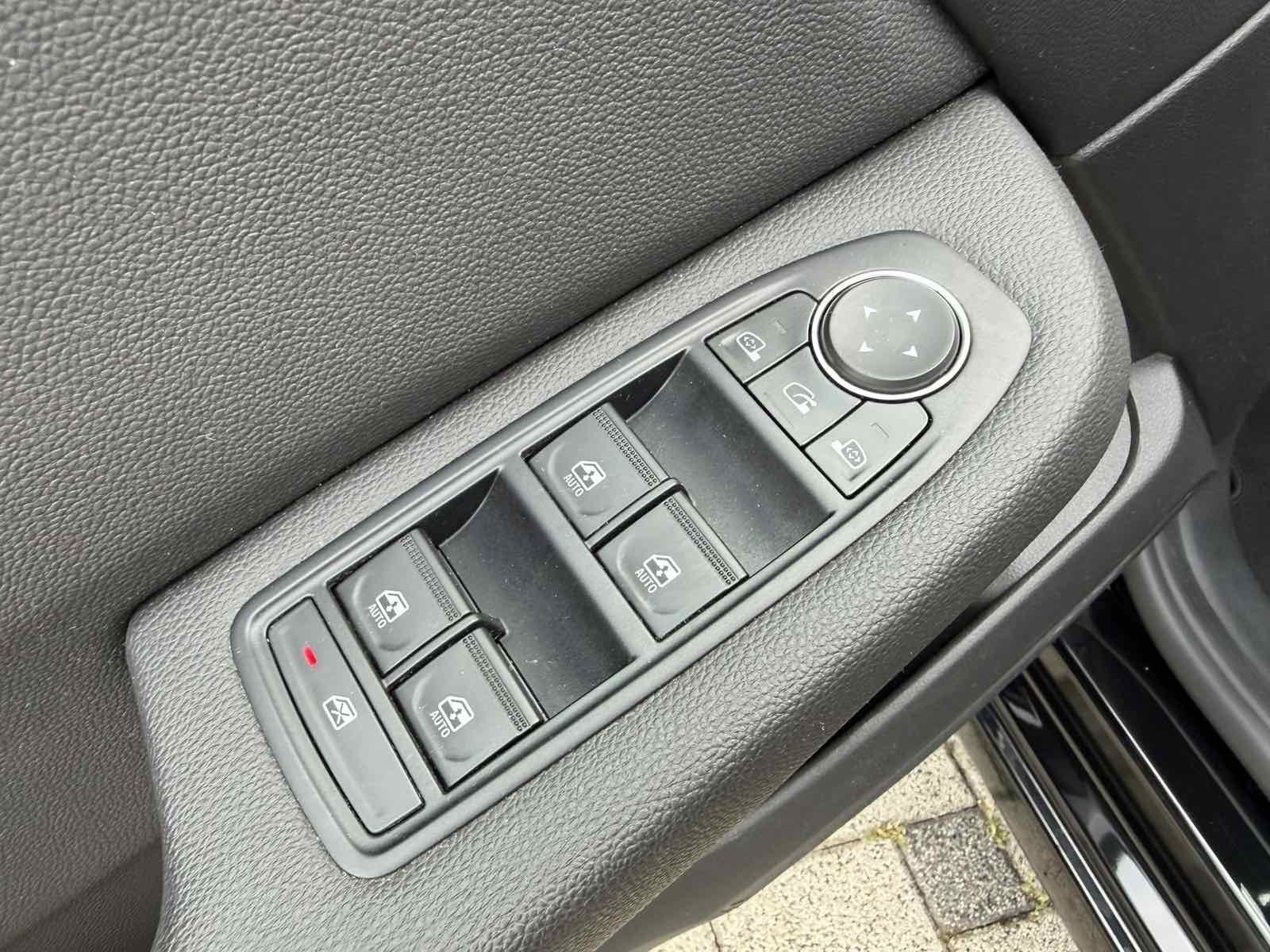 RENAULT CLIO 1,0 TCe Zen (NAVI,LED,VIRTUAL,KAMERA…), fotografija 14