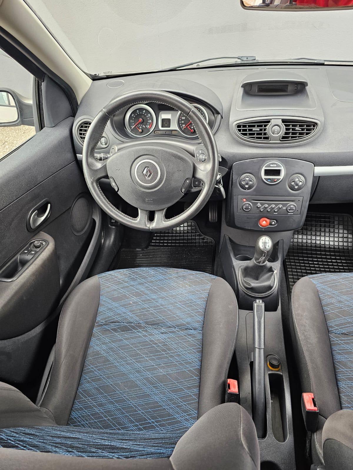 Renault Clio 1,2 16V , 121000 km , 2009 g. kartice 24/36 rata, fotografija 10