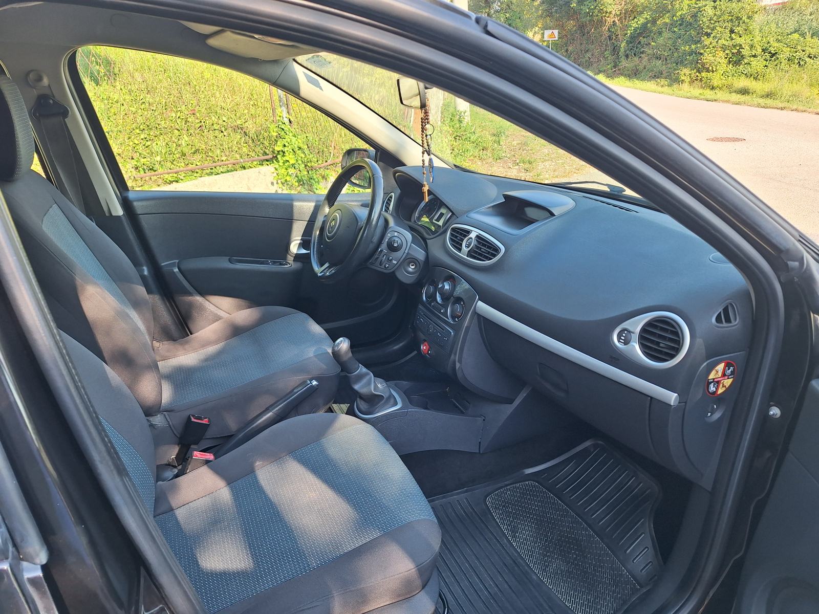 Renault Clio 1,2 16V 170 tkm, fotografija 8