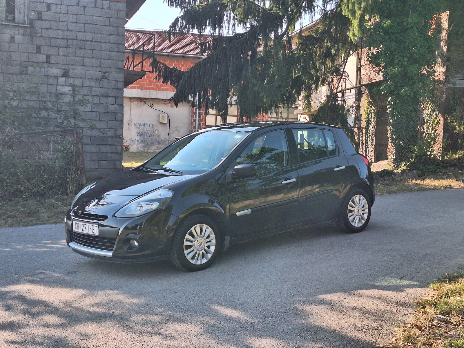 Renault Clio 1,2 16V 170 tkm, fotografija 2