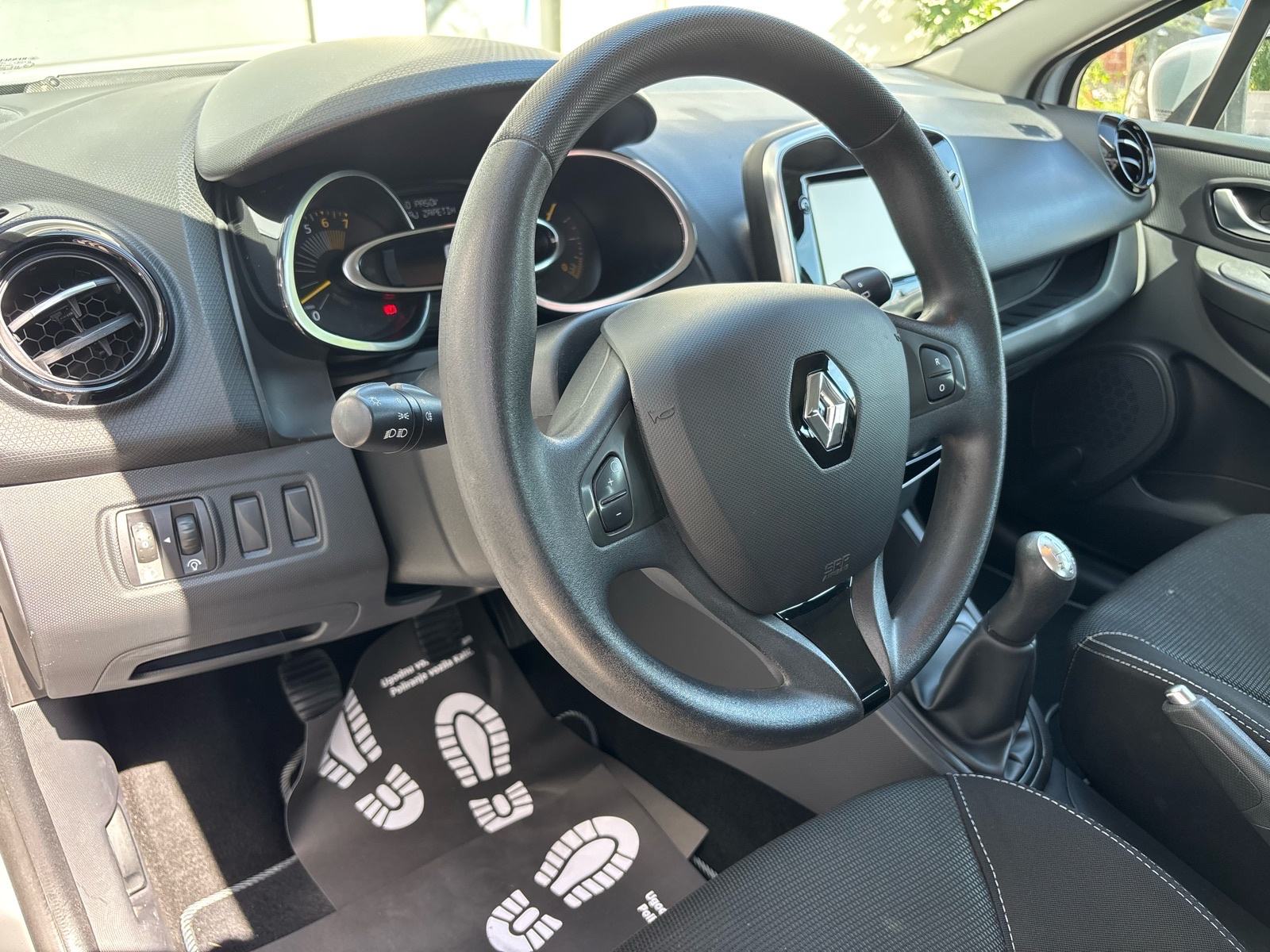 Renault Clio 1,2 16V •HR AUTO• V servis• Reg 10.mj, fotografija 10