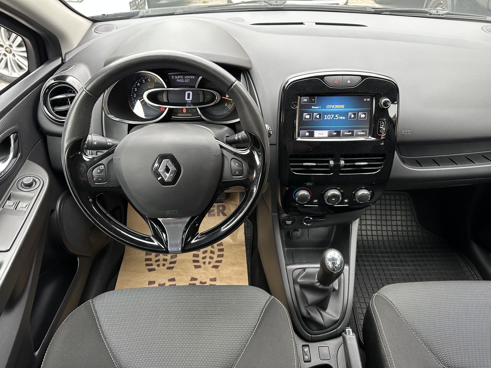 Renault Clio 1,2 16V * NAVI *, fotografija 12