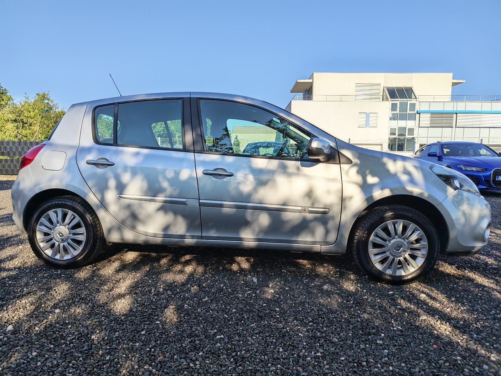 Renault Clio 1,2 16V *reg.11/2026*, fotografija 4