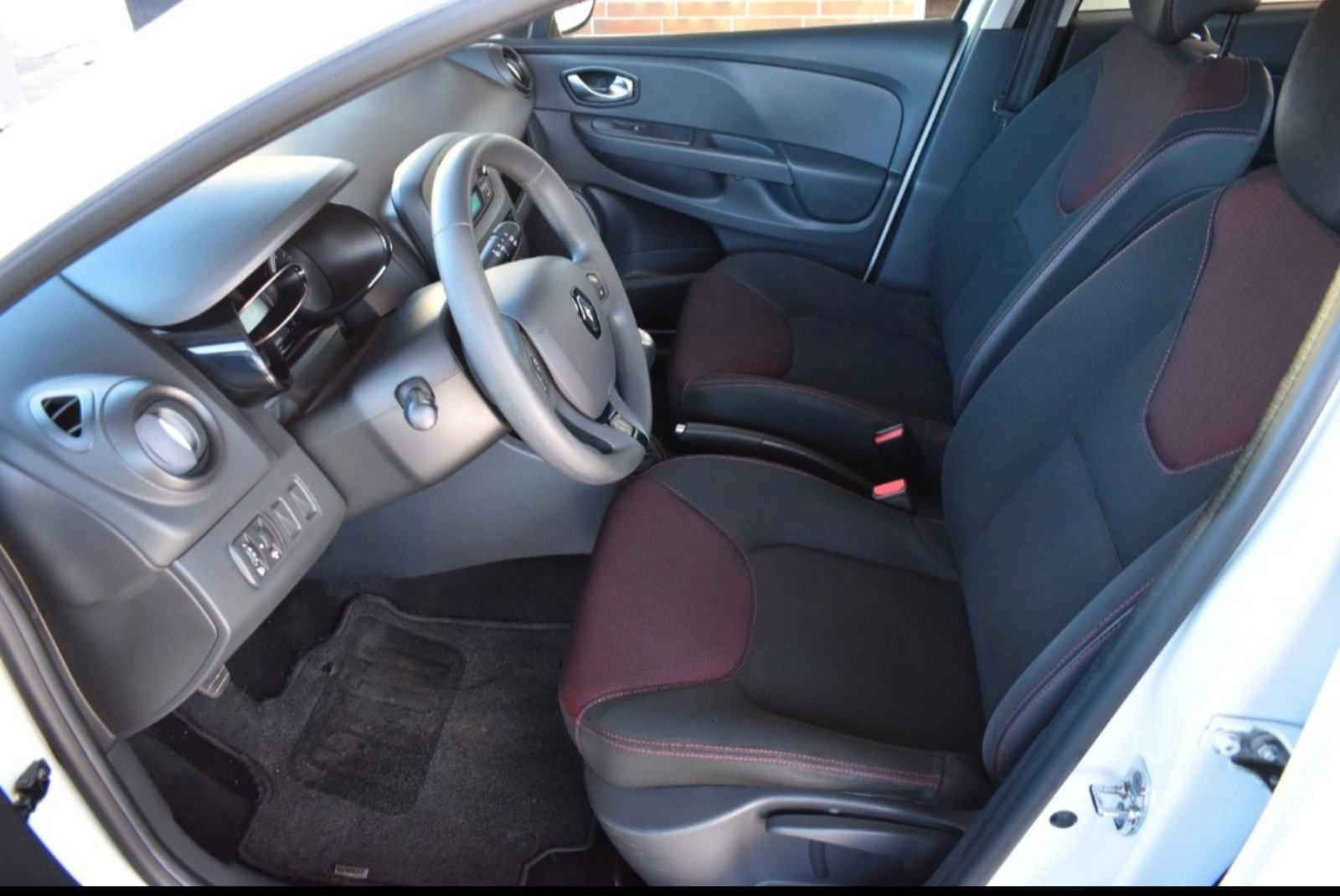 89000 km, Renault Clio 1,2 16V, fotografija 13