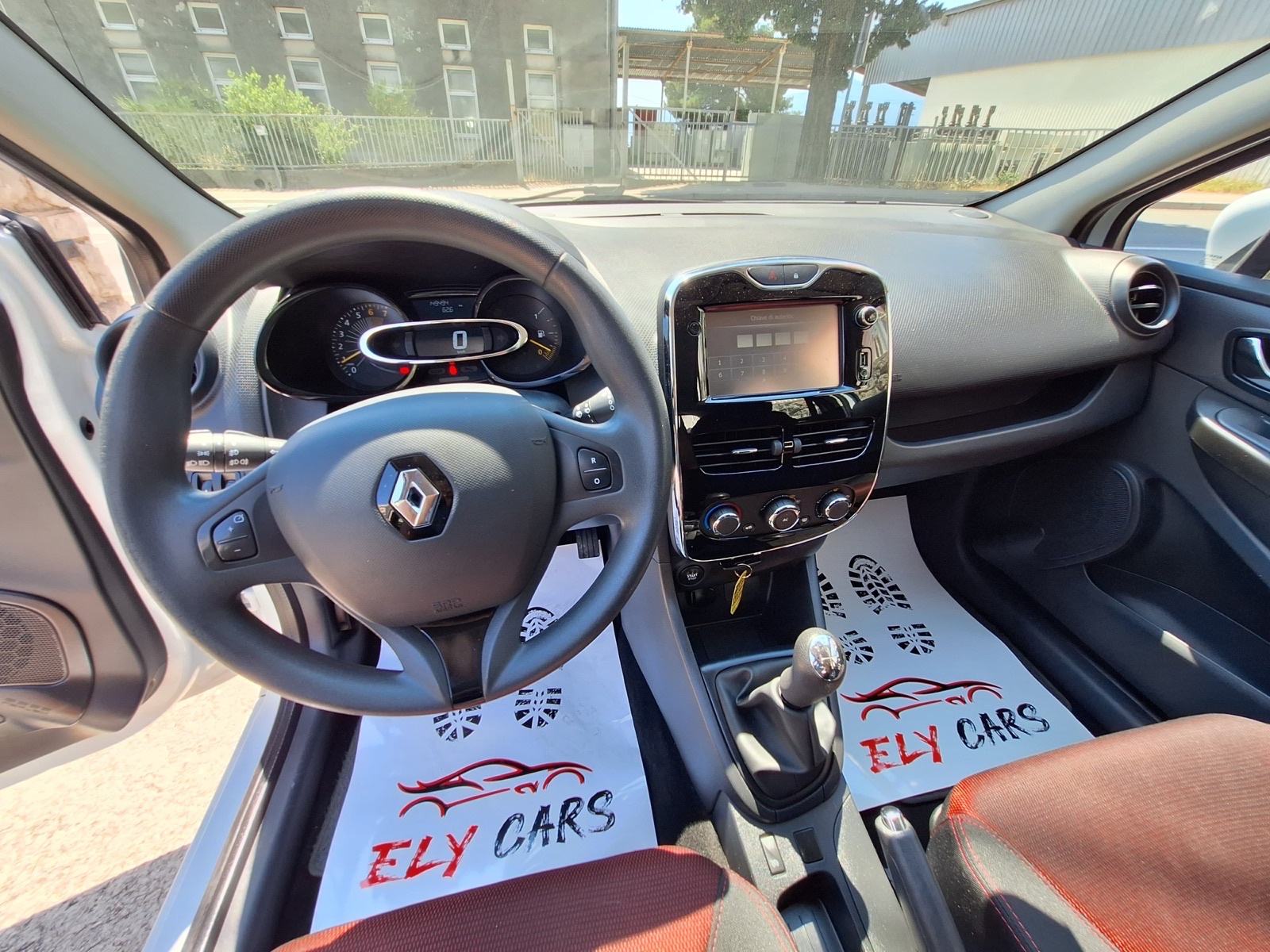 Renault Clio 1,2 16V LED, fotografija 12