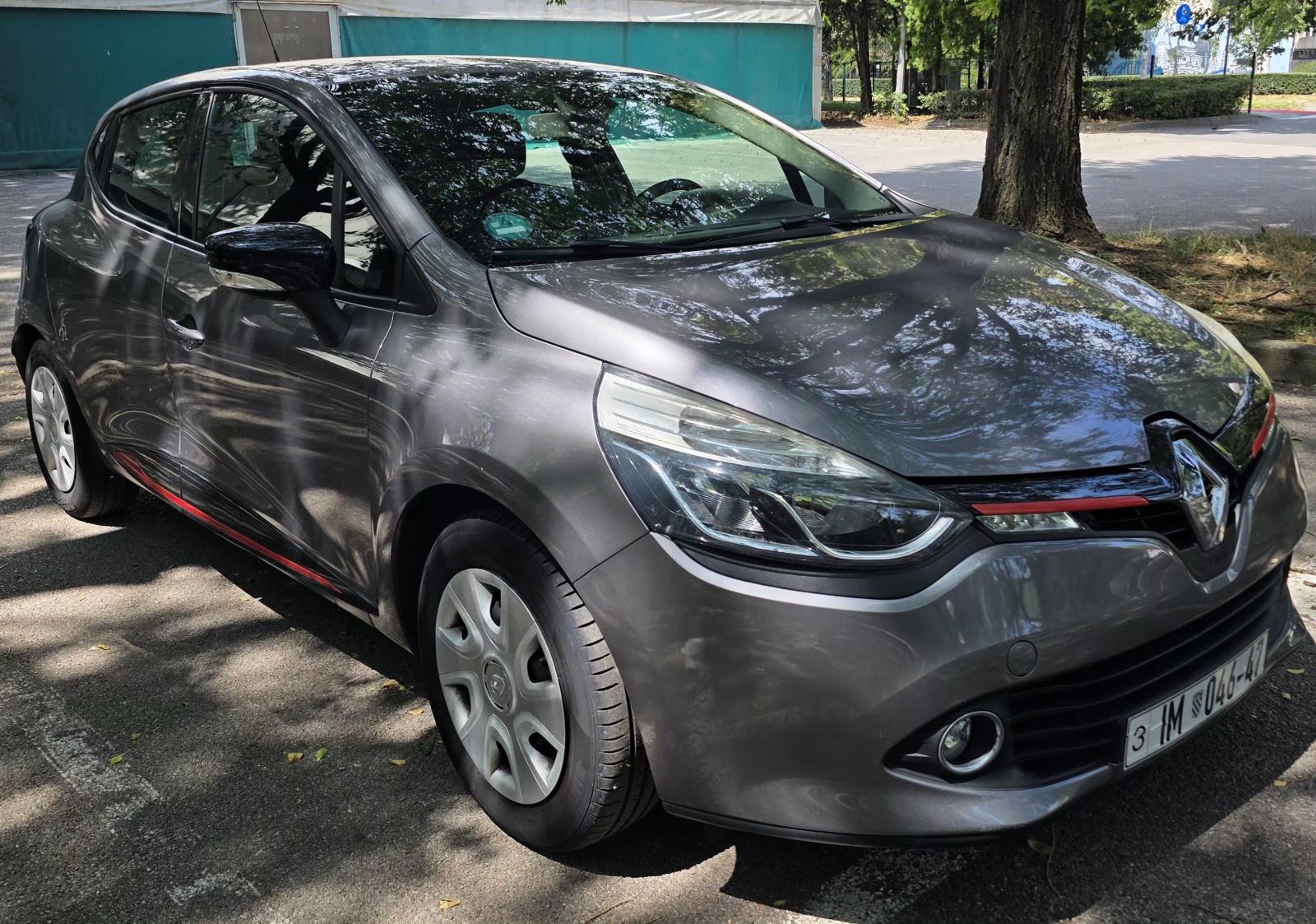 Renault Clio 1,2 16V 2016g Reg 8/27, fotografija 2
