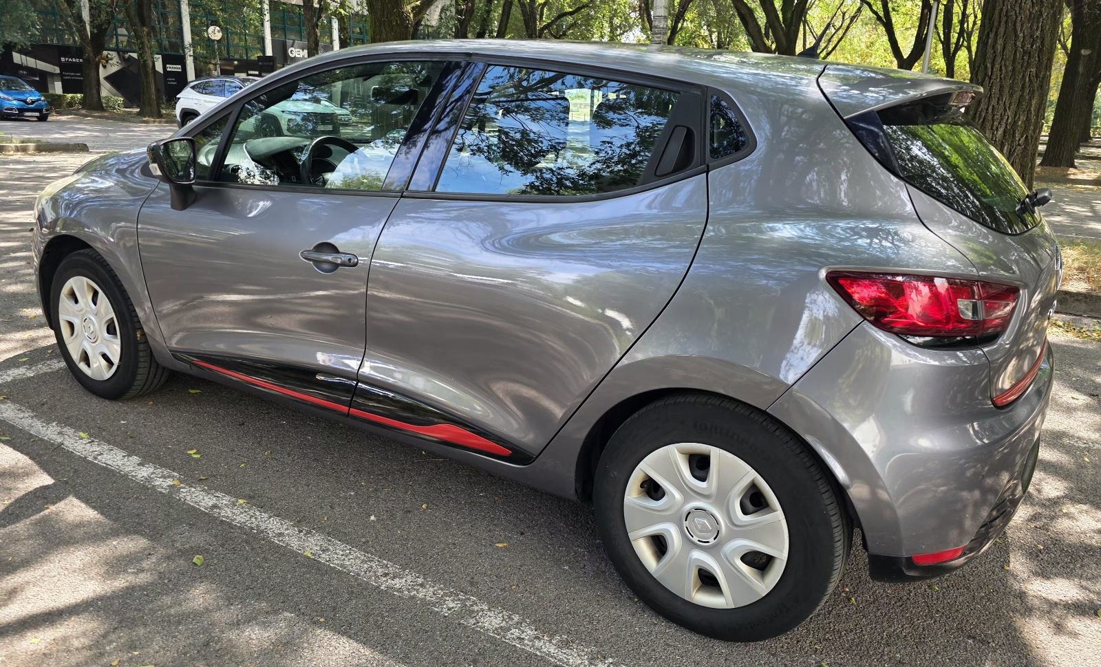 Renault Clio 1,2 16V 2016g Reg 8/27, fotografija 4