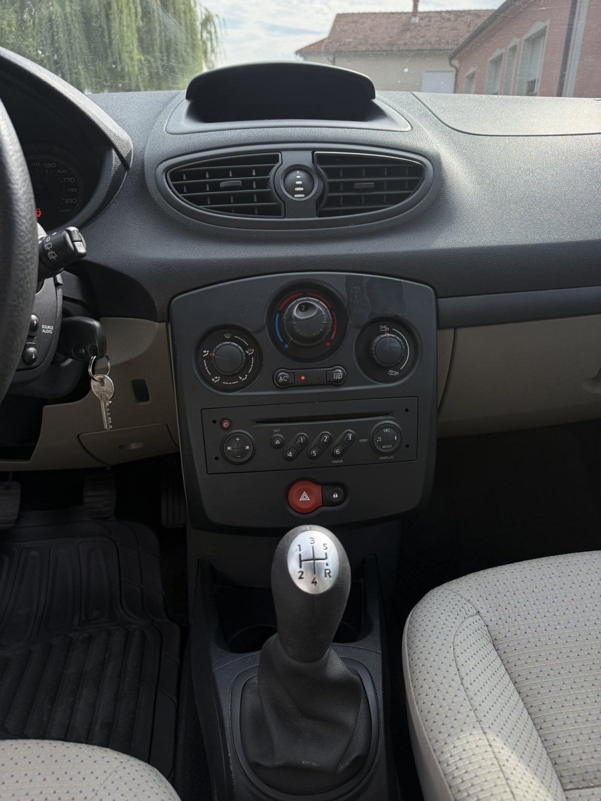 Renault Clio 1,2 16V, fotografija 7