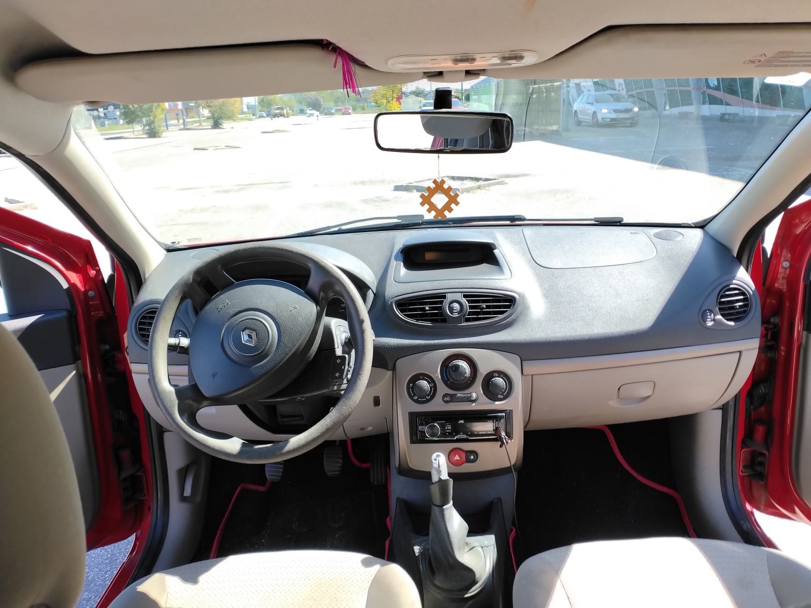 Renault Clio 1,2 16V, fotografija 9