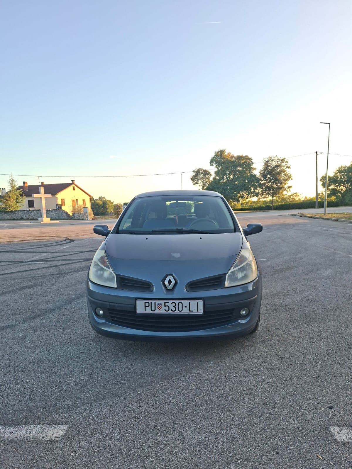 Renault Clio 1,2 16V, fotografija 1