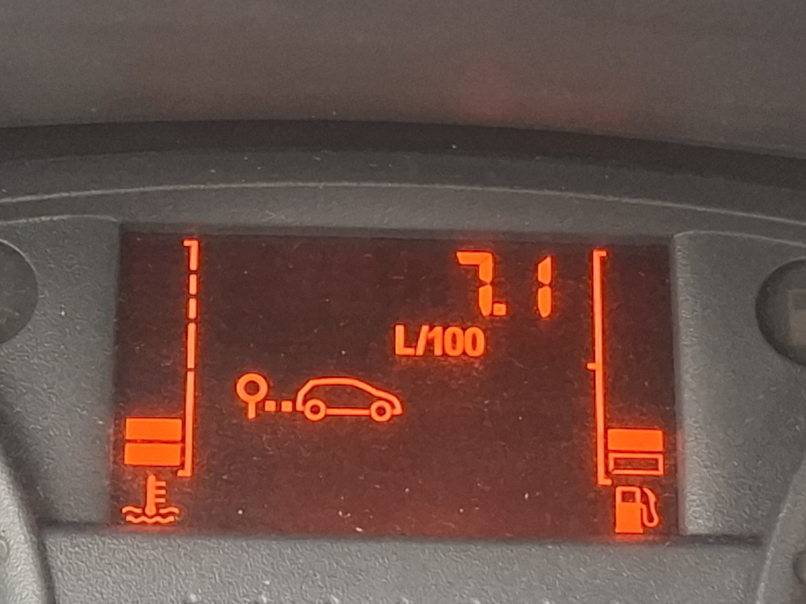 Renault Clio 1.2 i, 2007. SAMO 129000 KM, POTVRDA O KM, ODLIČAN !, fotografija 4