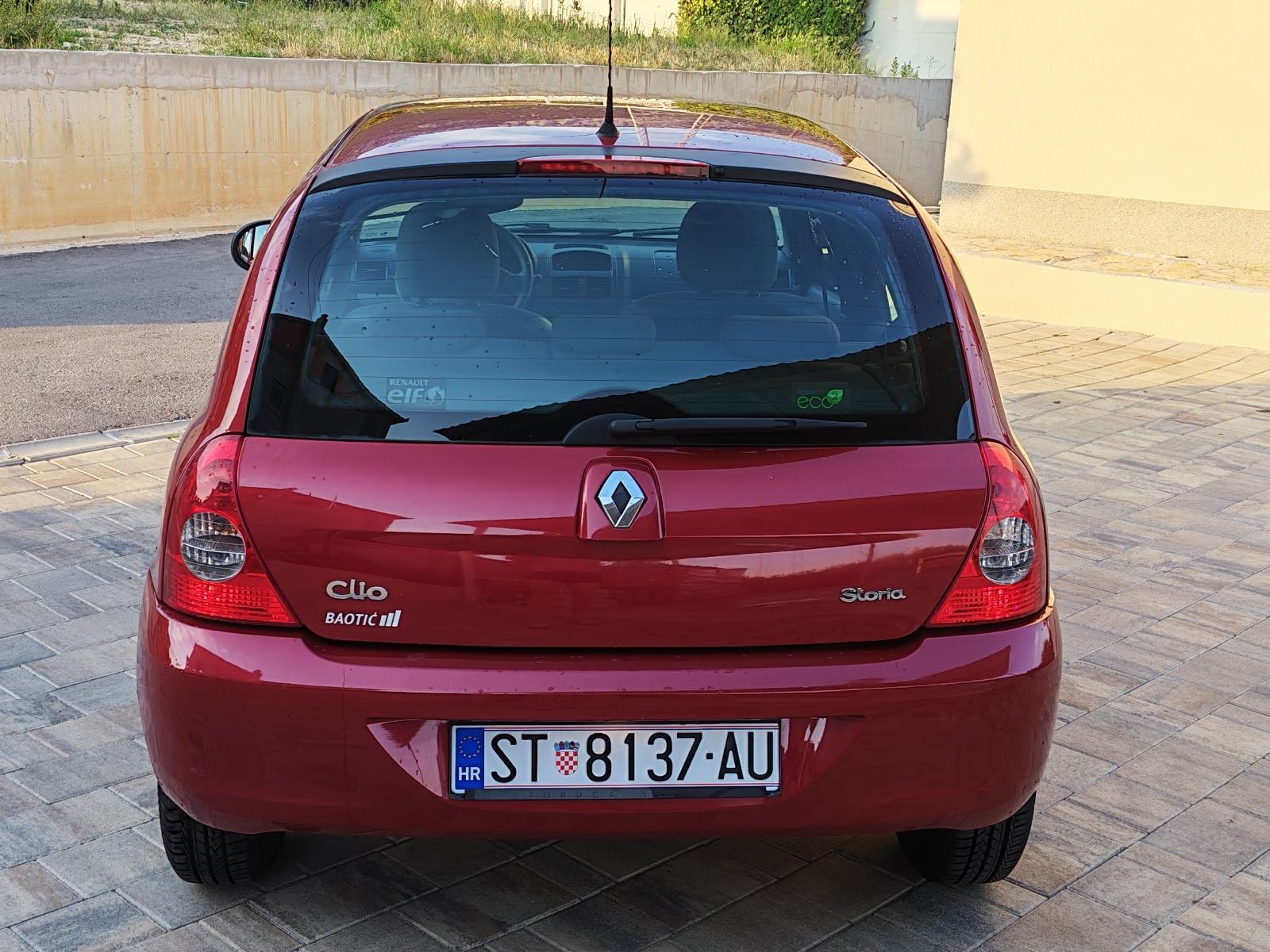 Renault Clio 1,2 8V - IZVANREDAN -, fotografija 6