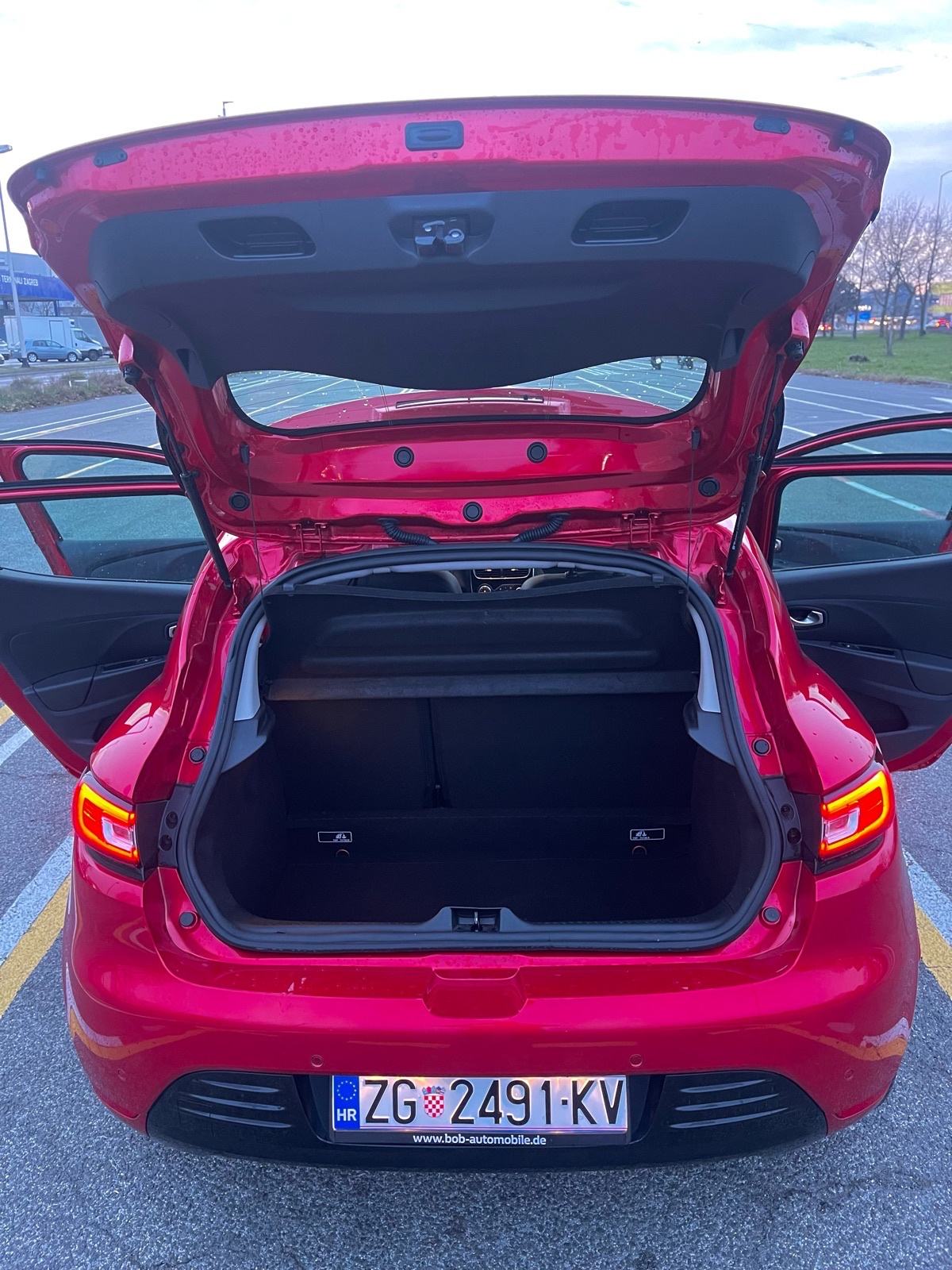 Renault Clio 1.2 TCe 2018., model IV, AUTOMATIK, fotografija 12