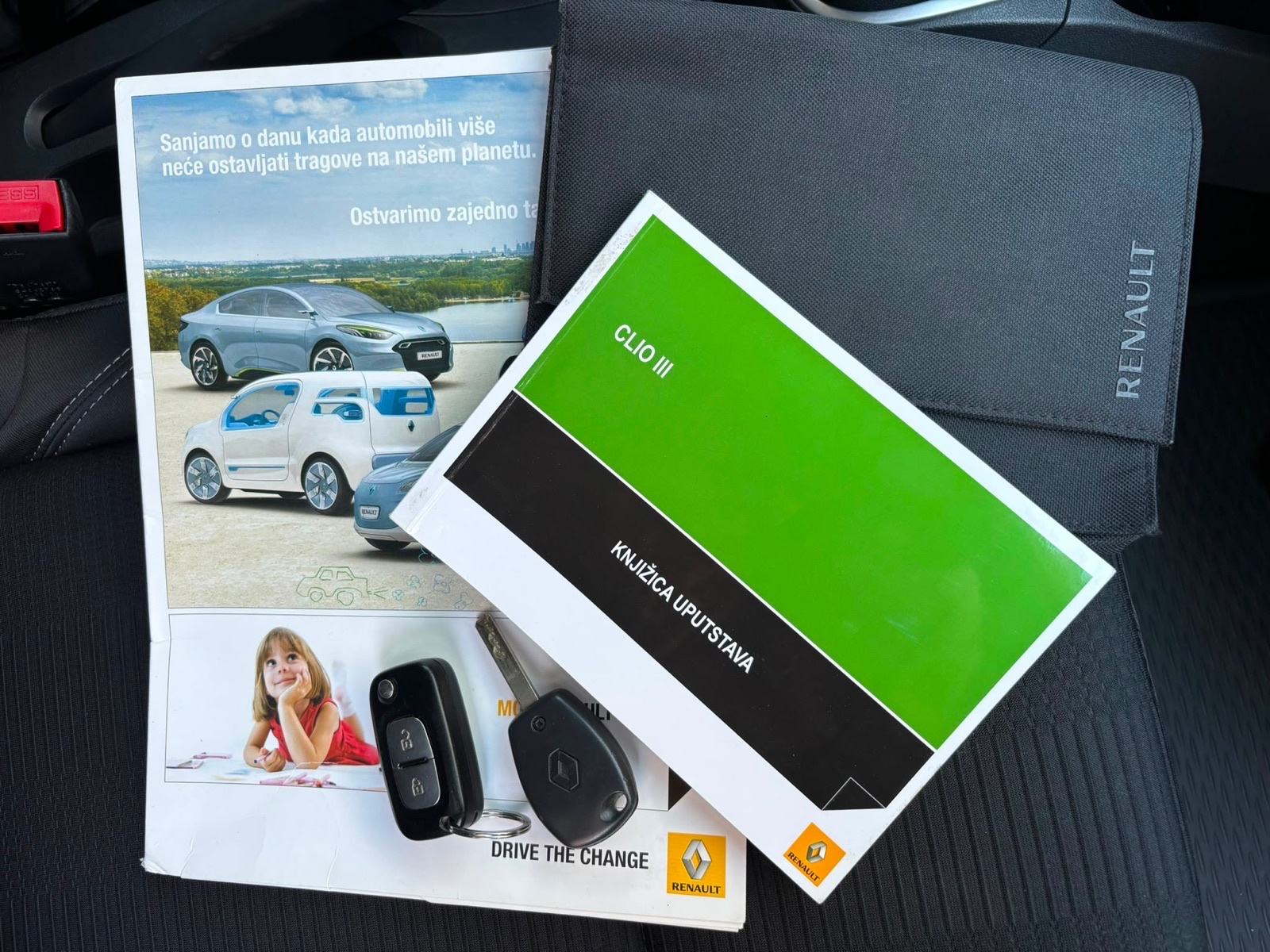 Renault Clio 1.2 benzin,1.Vlasnik, kupljen u HR.,samo 65ooo kilometara, fotografija 20