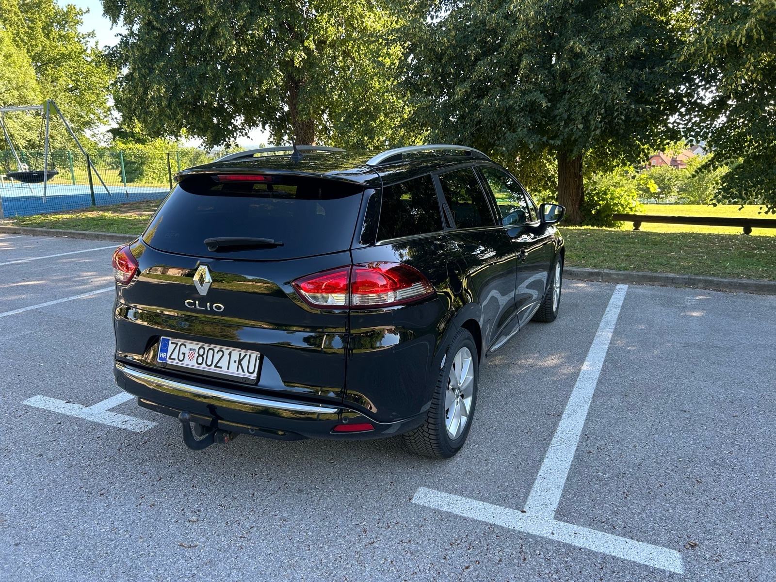 Renault Clio 1,2 NAVI ALU REG 1GOD SERVISNA ČETRI NOVE GUME TOPPP, fotografija 7