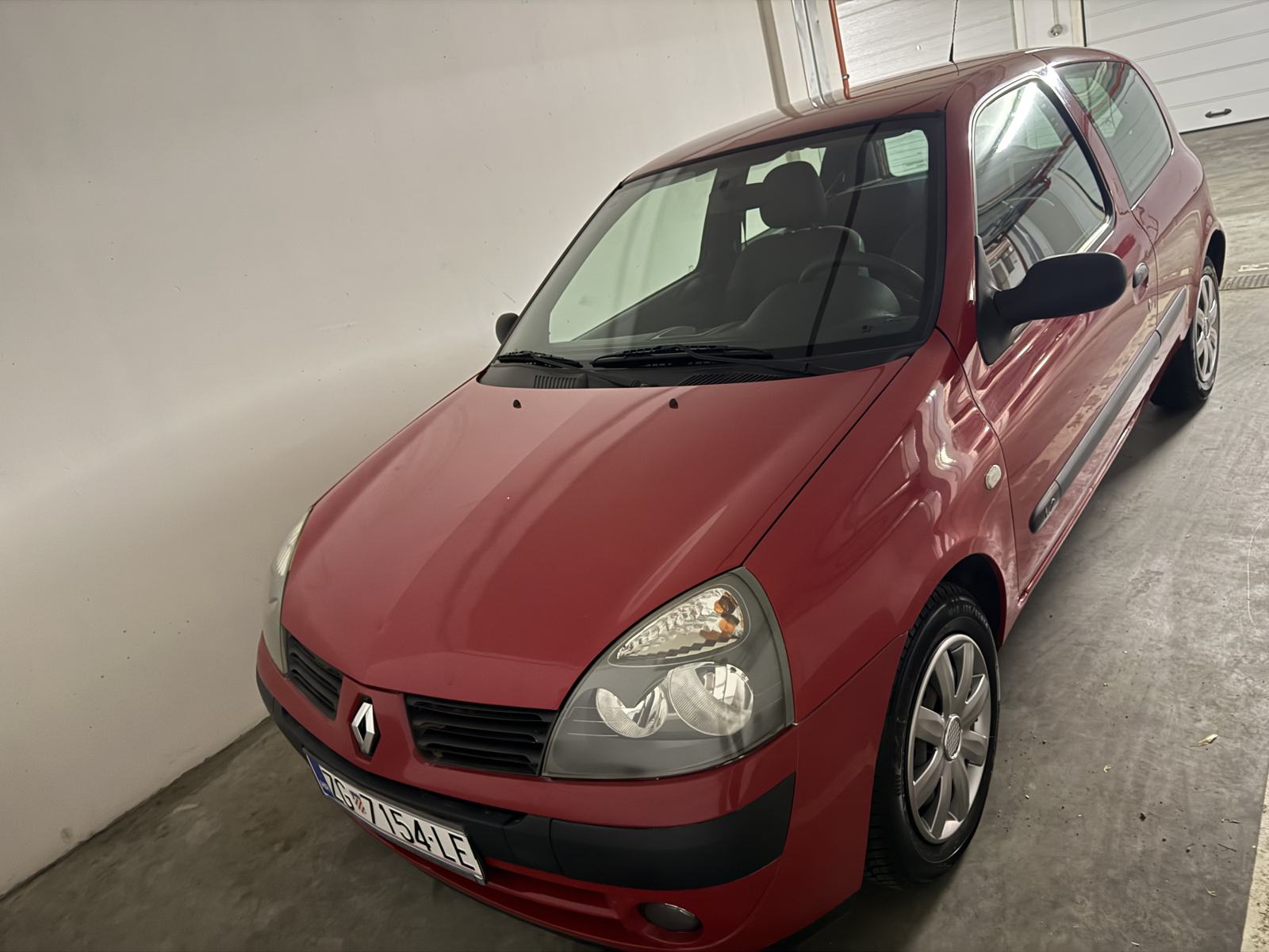 Renault Clio 1,2 samo 109000km Reg 1 god, pogled izvana - slika 1