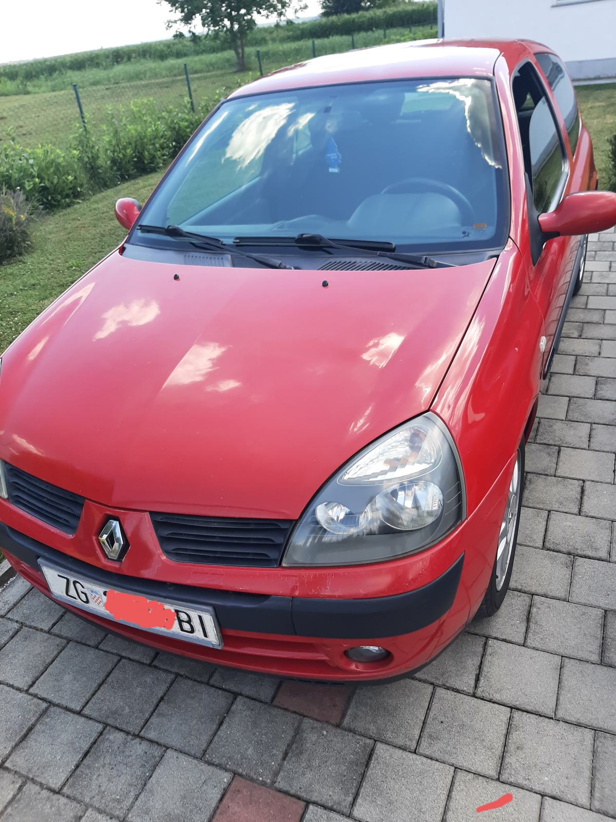 Renault Clio 1,2, fotografija 2
